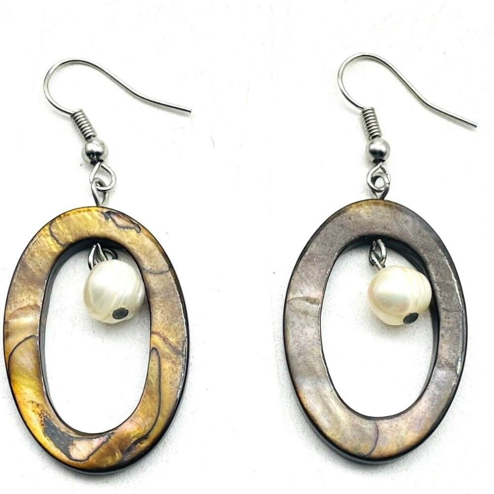 Faux Shell Oval Dangle Earrings Pierced Freshwater Pearl Centers Silver Tone
